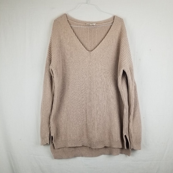 Babaton Oversized 100% Cotton V-Neck Knit Sweater - Picture 8 of 8
